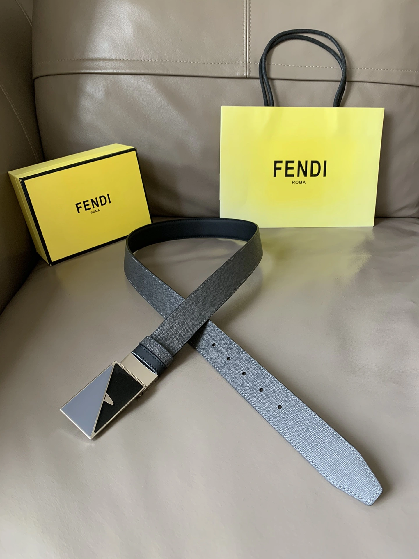 Versatile F*endi Top Belts AT 20230906- 16520