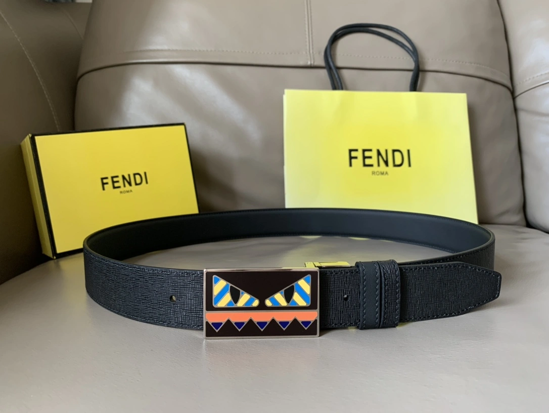 SunProtective F*endi Top Belts AT 20230906- 16518