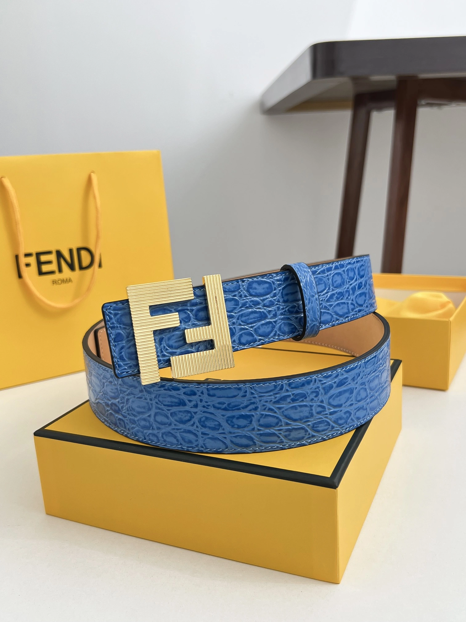 F*endi Top Belts AT 20230908- EasyCare 16509