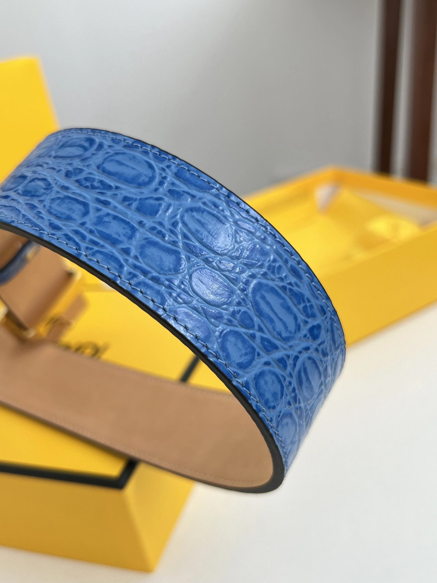 F*endi Top Belts AT 20230908- EasyCare 16509