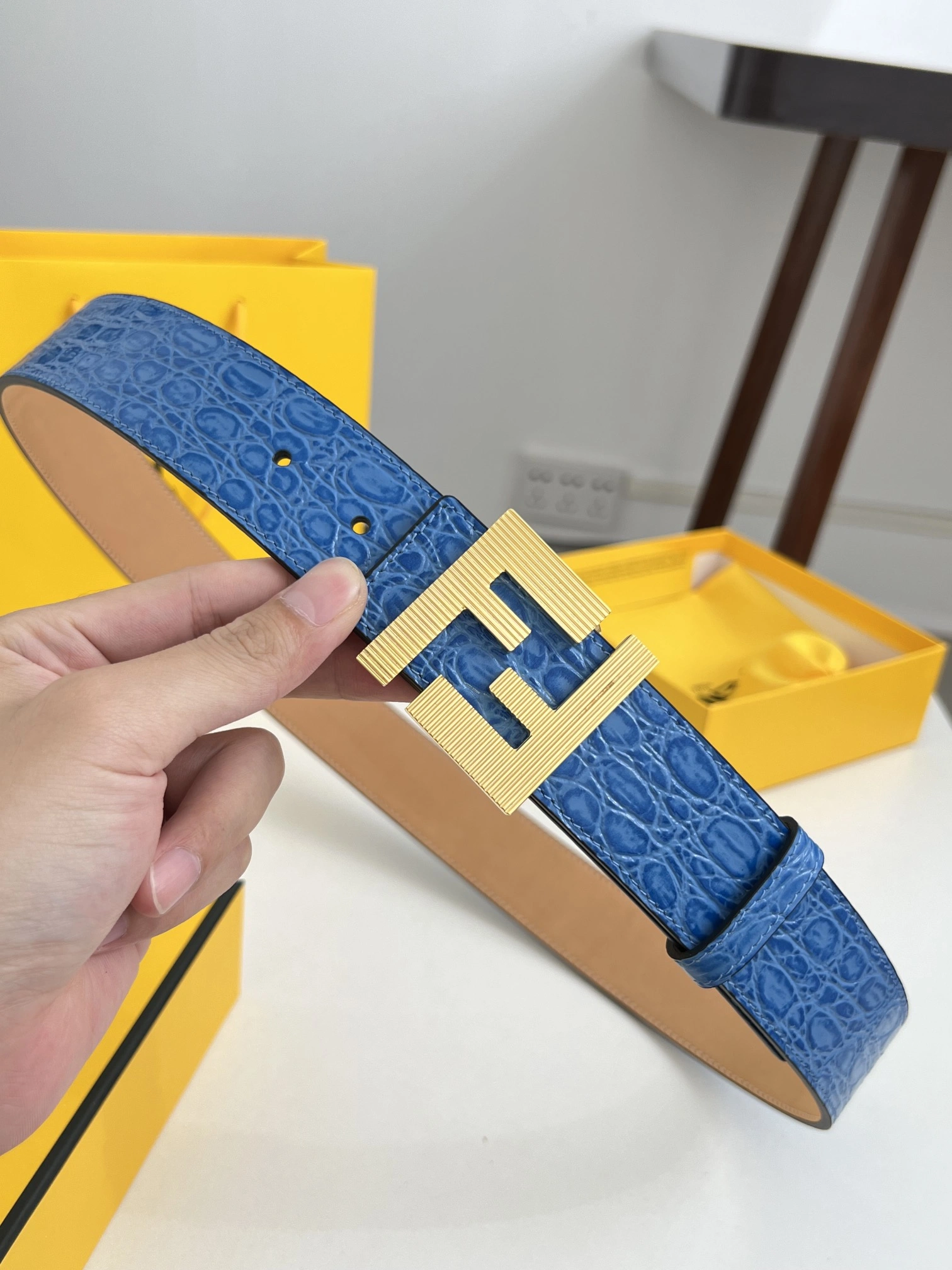 F*endi Top Belts AT 20230908- EasyCare 16509