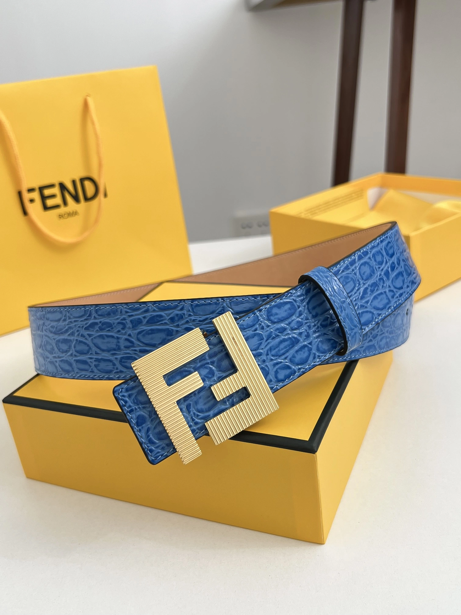 F*endi Top Belts AT 20230908- EasyCare 16509