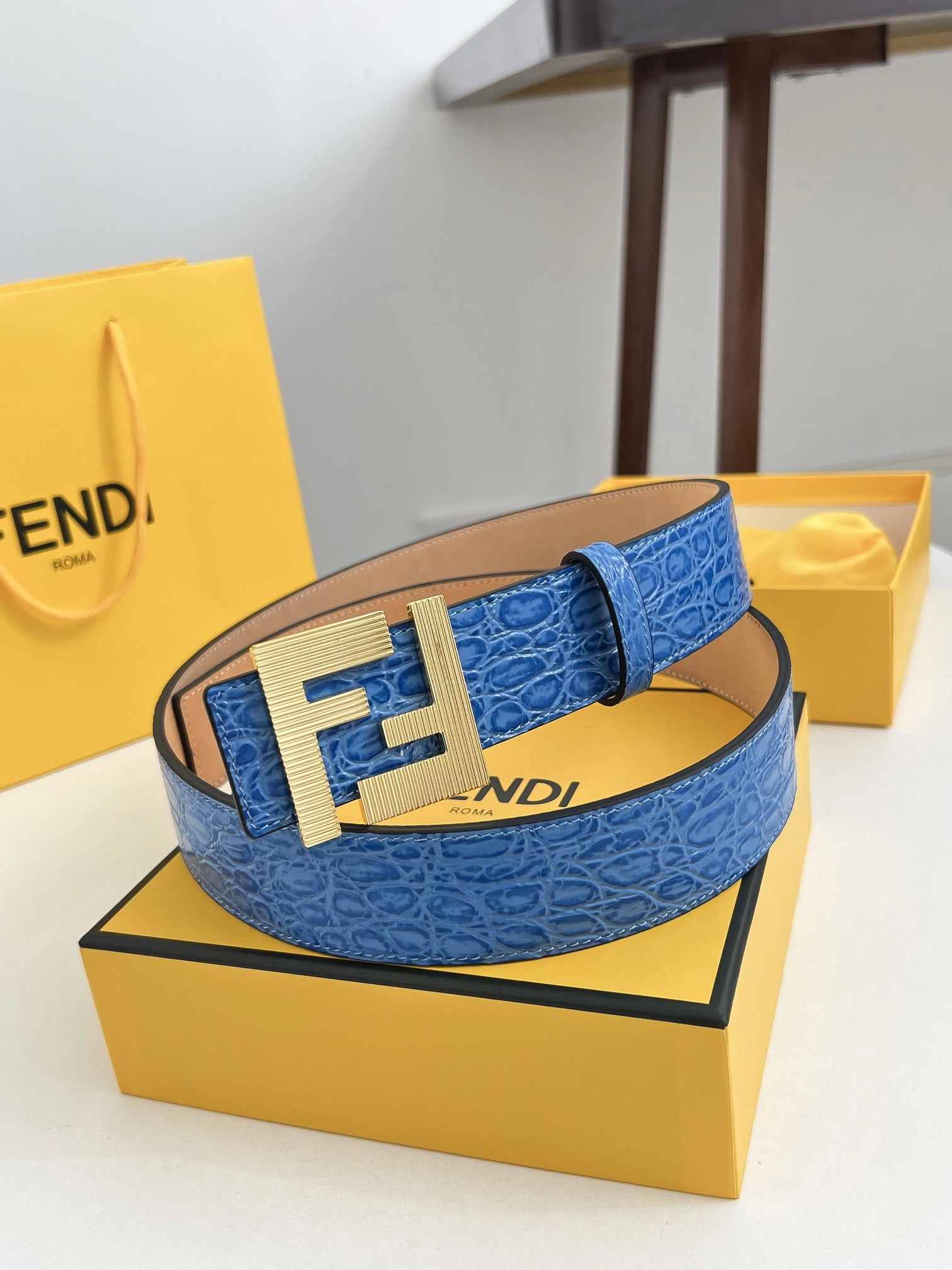 F*endi Top Belts AT 20230908- EasyCare 16509