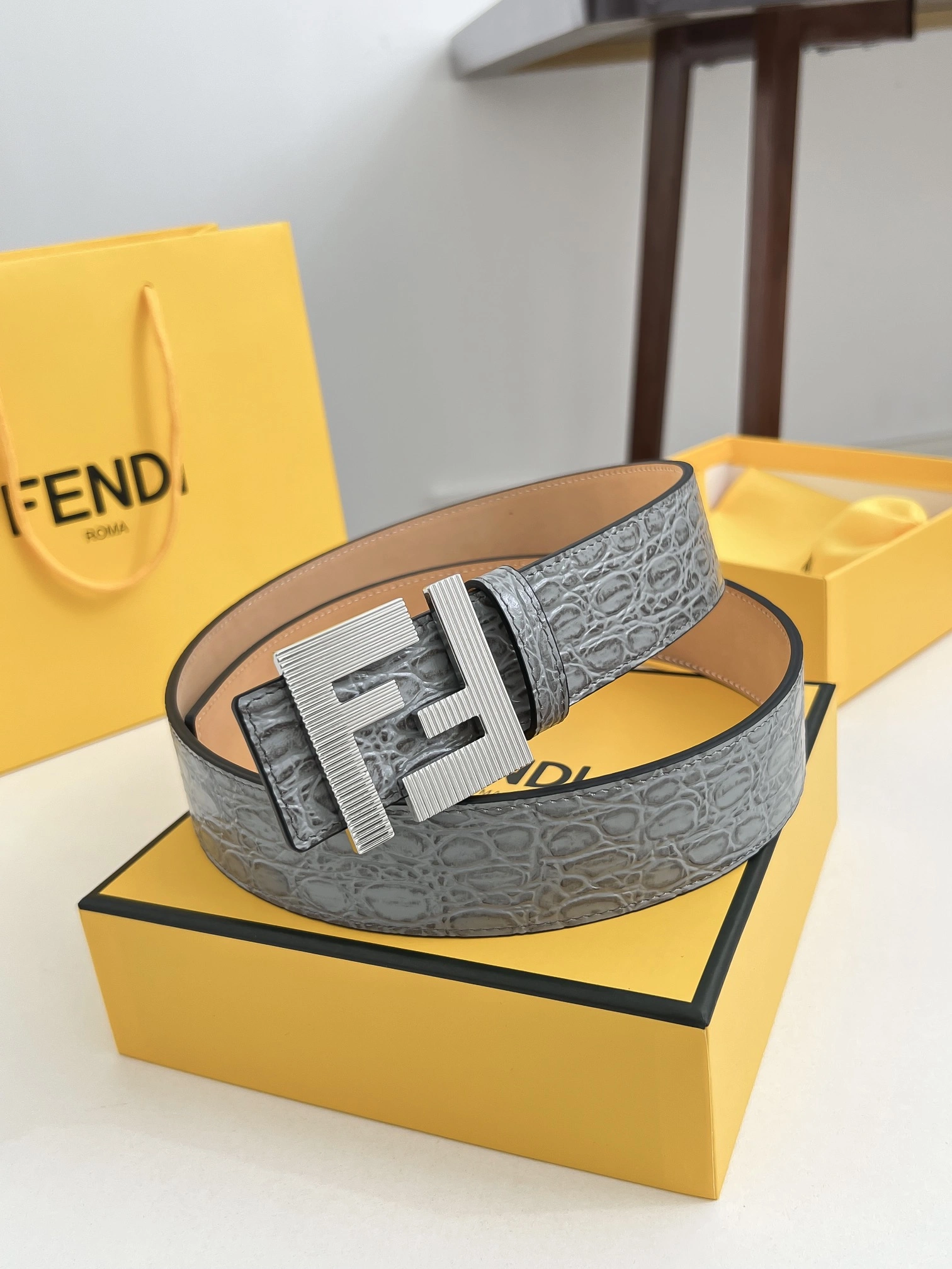 F*endi Top Belts AT 20230908- ZeroBulk 16508
