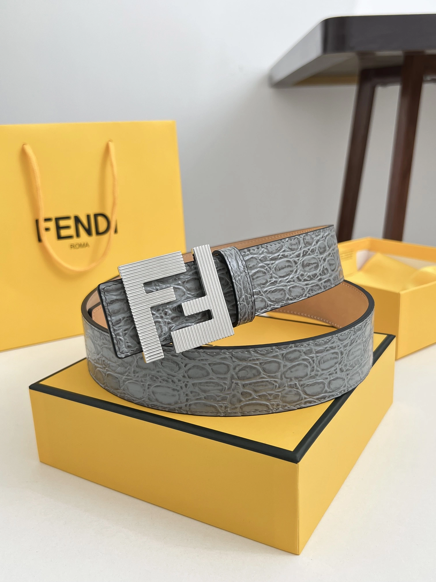 F*endi Top Belts AT 20230908- ZeroBulk 16508