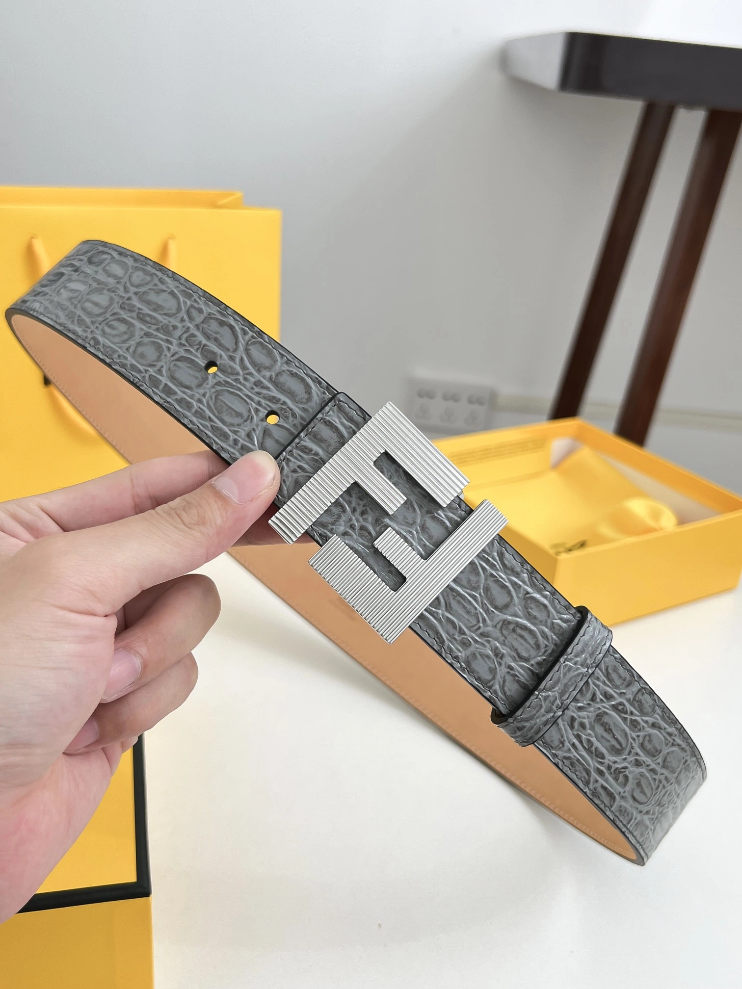 F*endi Top Belts AT 20230908- ZeroBulk 16508