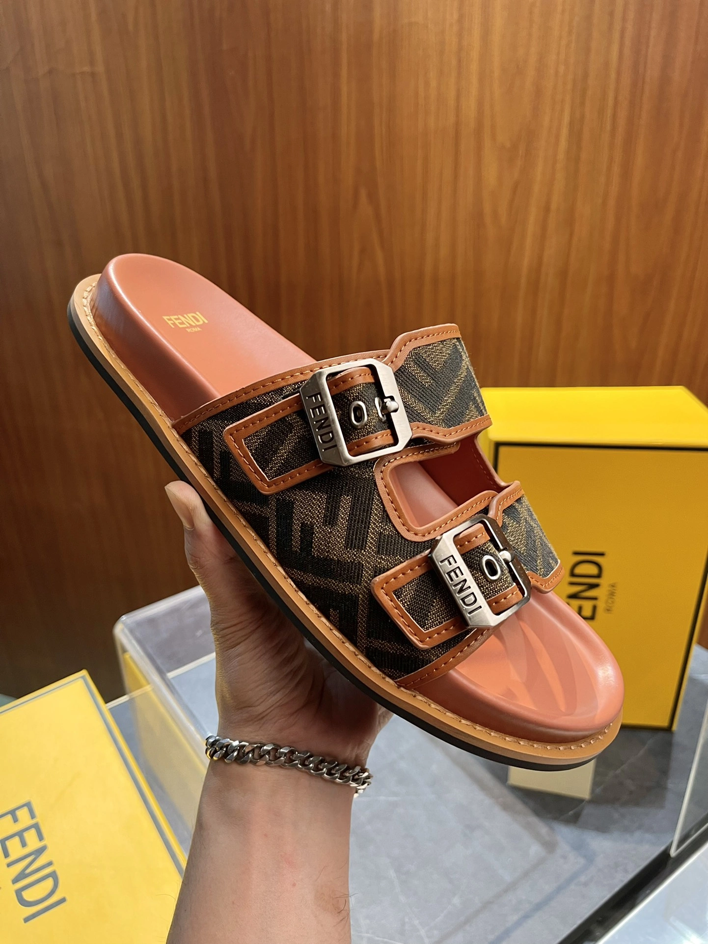 SportInspired F*endi Top Sandals&Slippers RR 20240813- 6919
