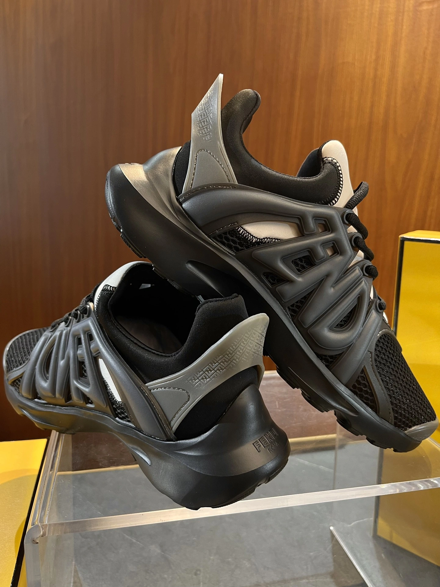 F*endi Top Sneaker Low RR 20240813- FashionForward 6918