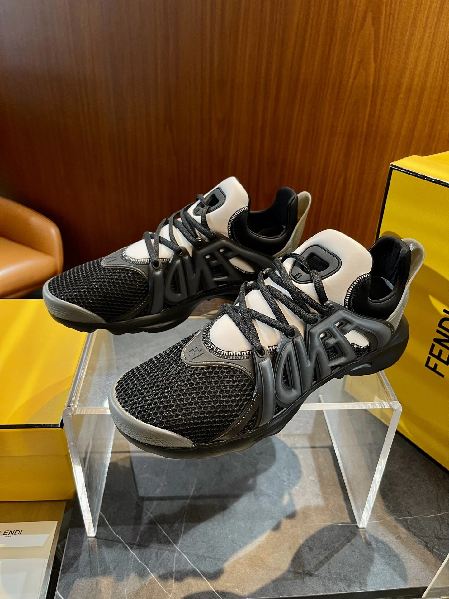 F*endi Top Sneaker Low RR 20240813- FashionForward 6918