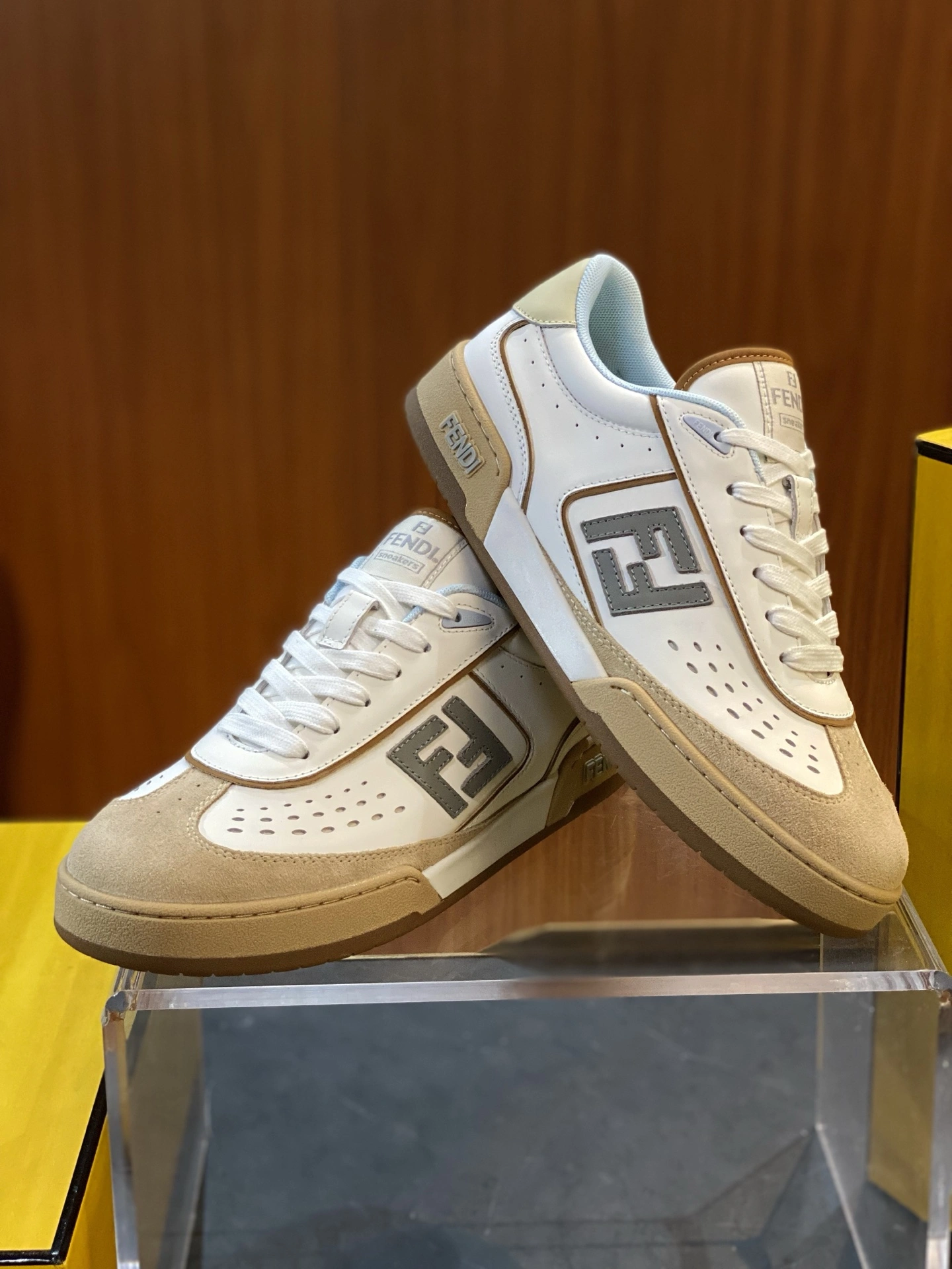F*endi Top Sneaker Low RR 20250416- Resilient 6907