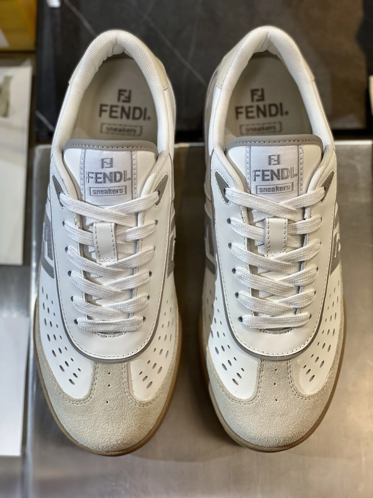 Trendy F*endi Top Sneaker Low RR 20250416- 6905