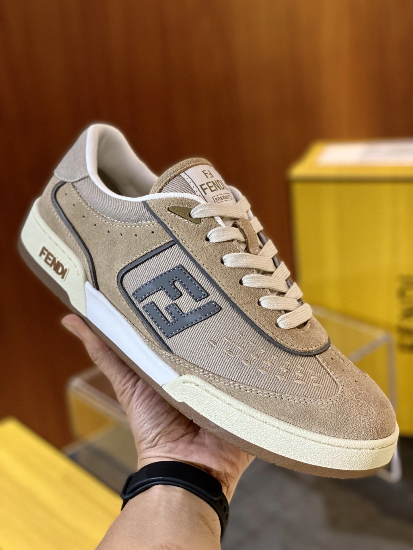 SoftTouch F*endi Top Sneaker Low RR 20250416- 6901