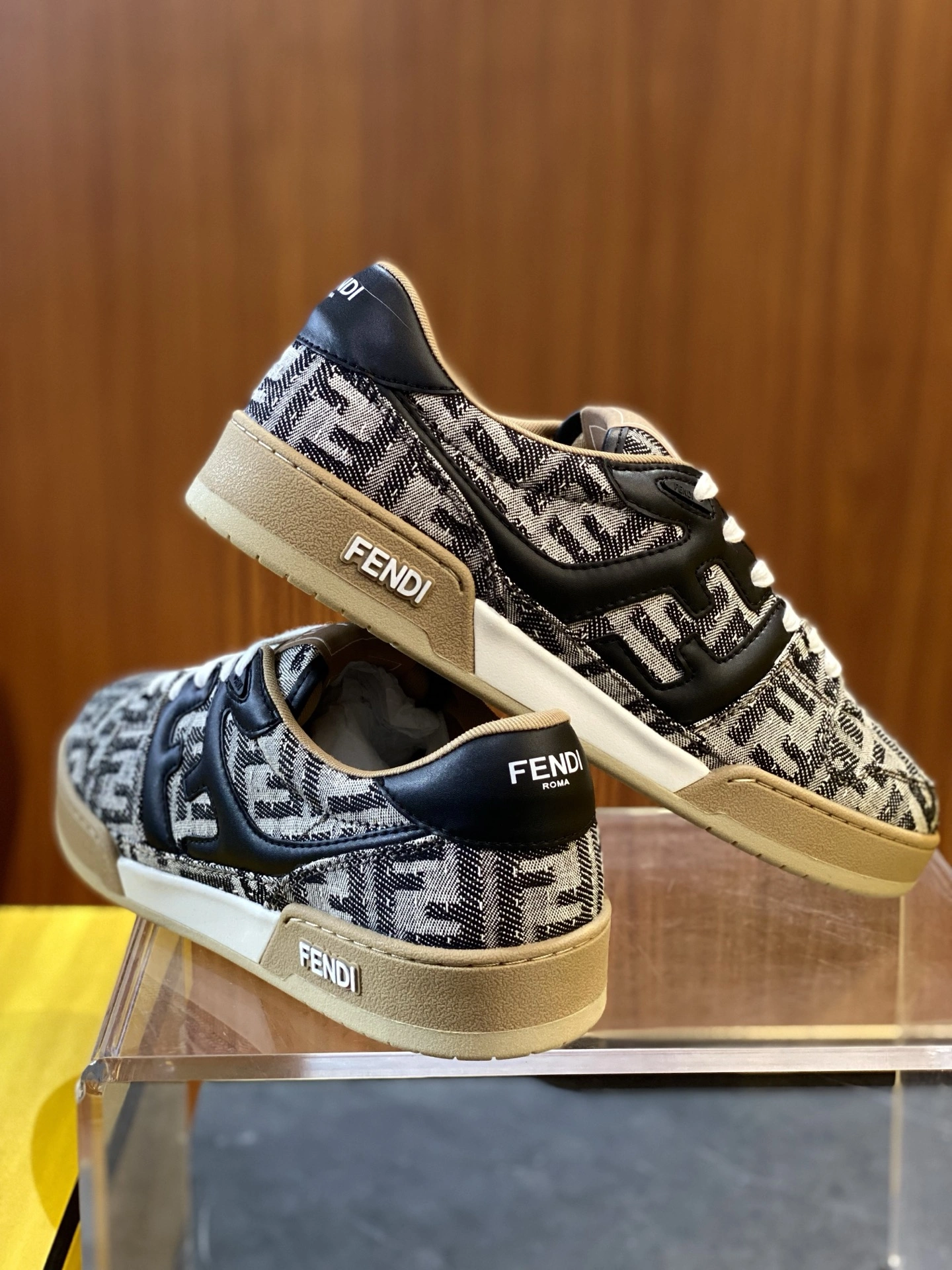 Affordable F*endi Top Sneaker Low RR 20250416- 6915