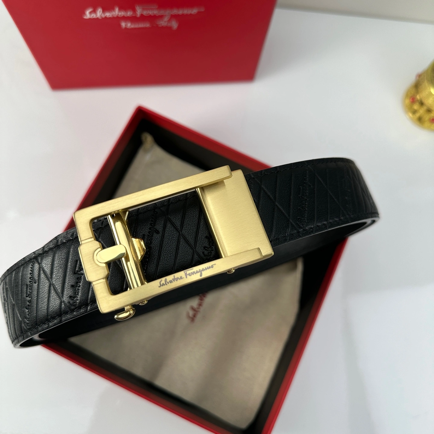 F*erragamo Belts XX 20250407- Cozy 16044
