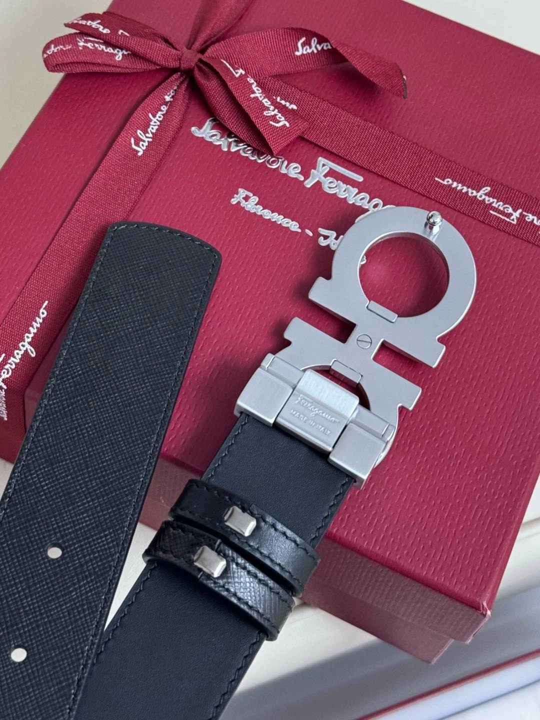 F*erragamo Belts XX 20250407- FashionForward 16048