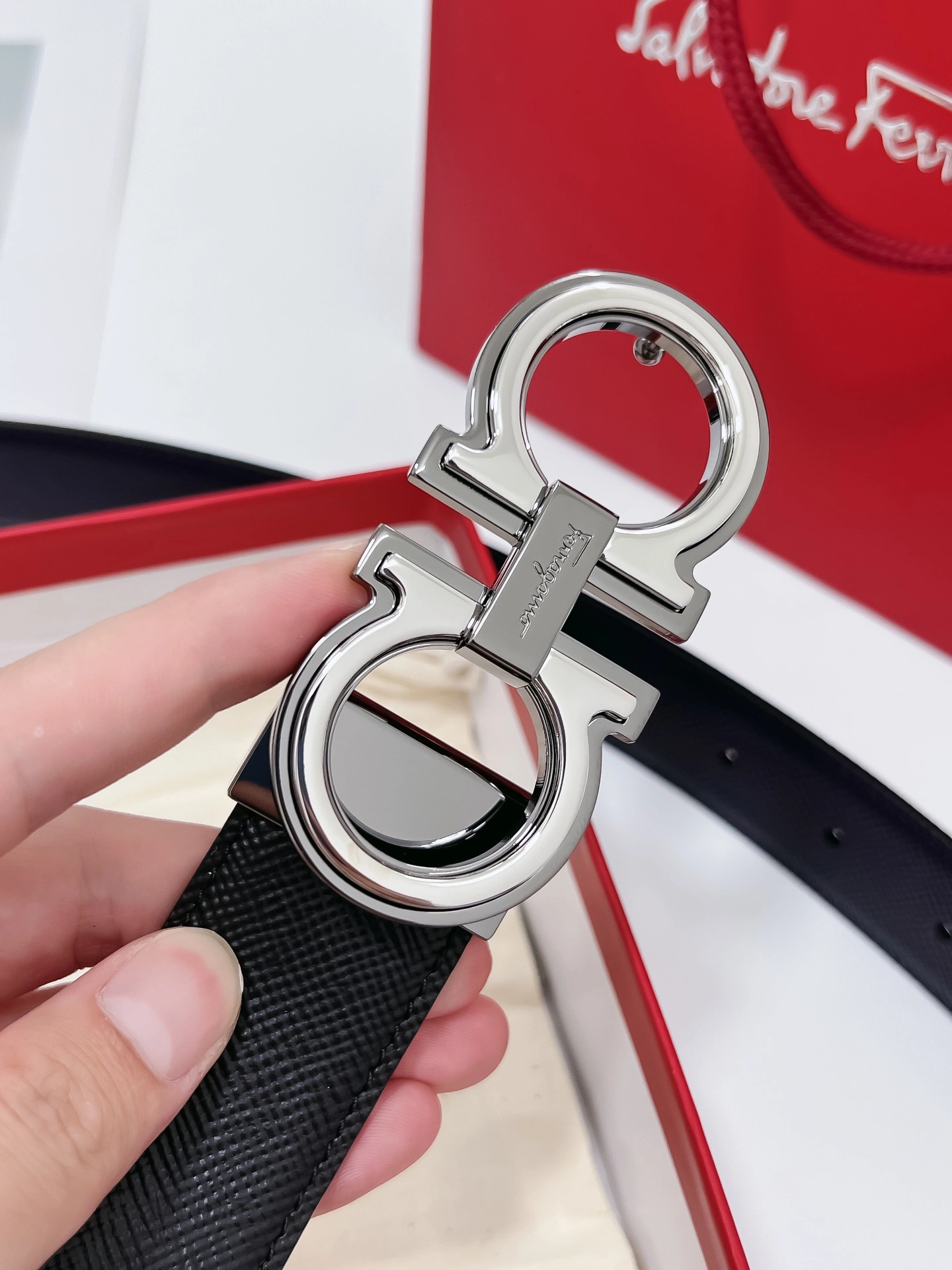 F*erragamo Top Belts AT 20230905- TimelessDesign 16142