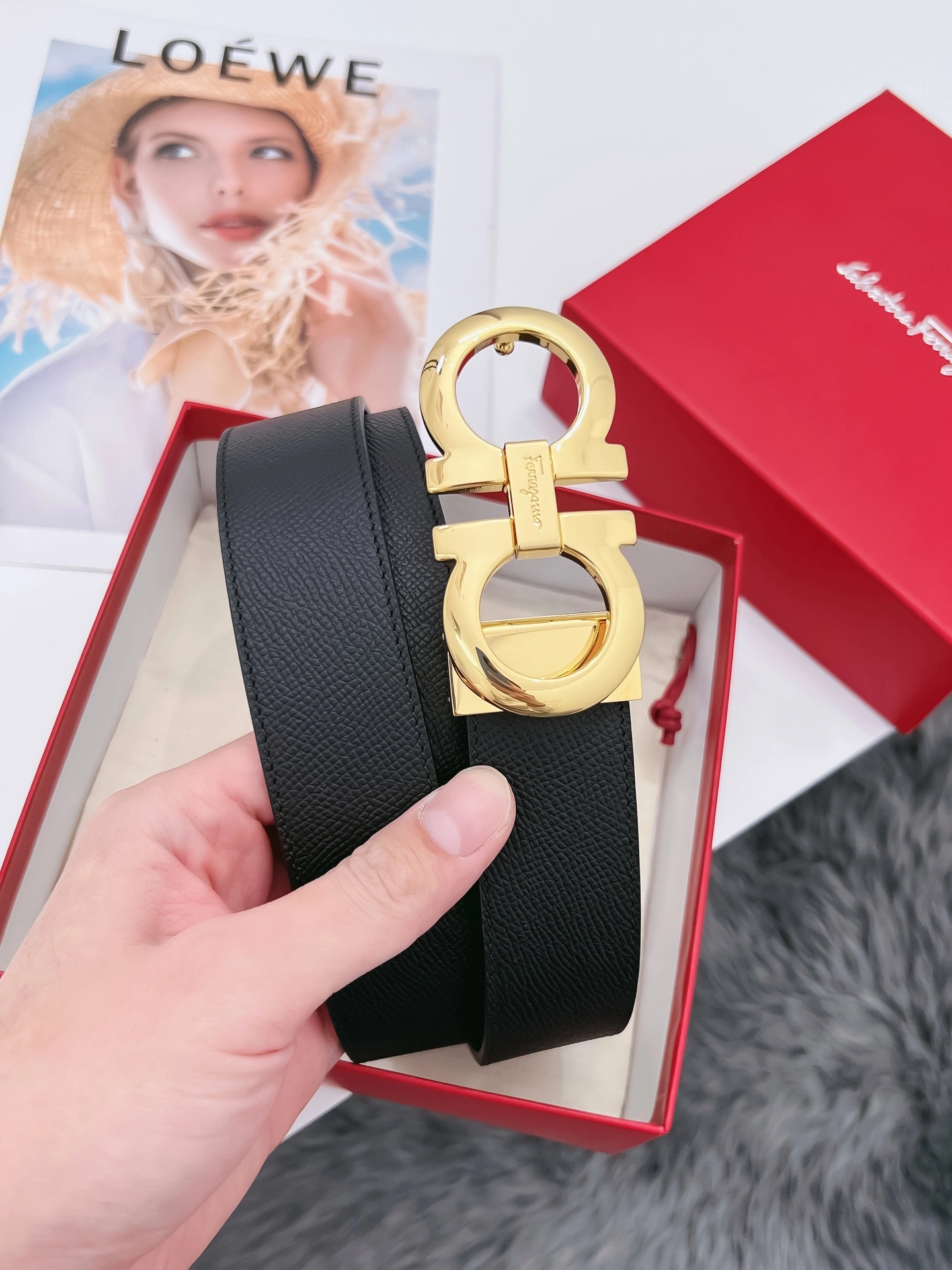 F*erragamo Top Belts AT 20230907- TimelessDesign 16127