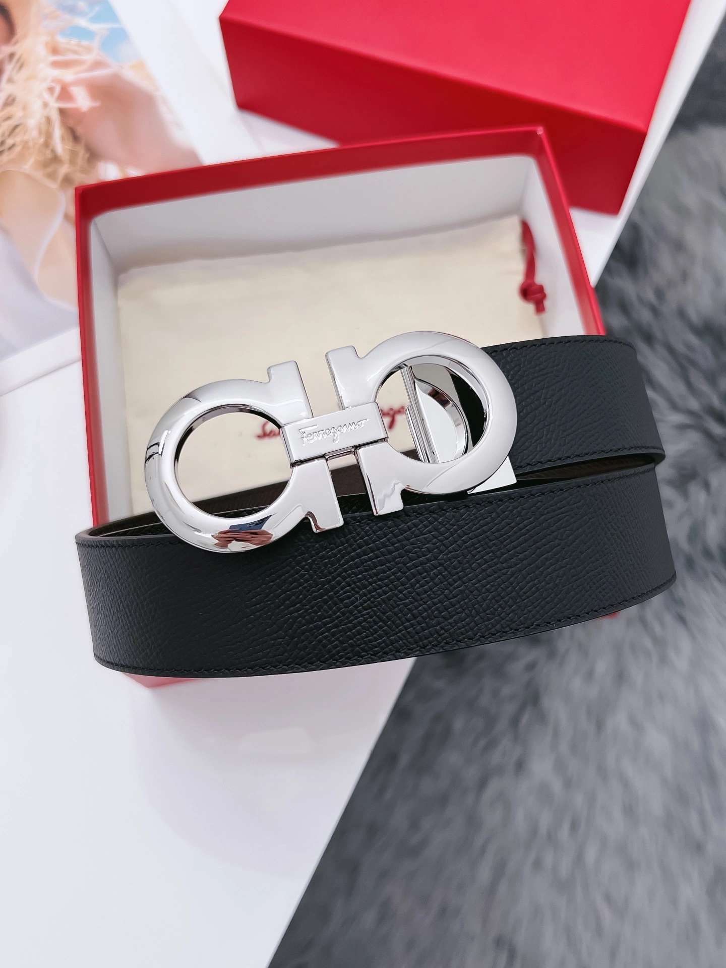 F*erragamo Top Belts AT 20230907- TravelReady 16126