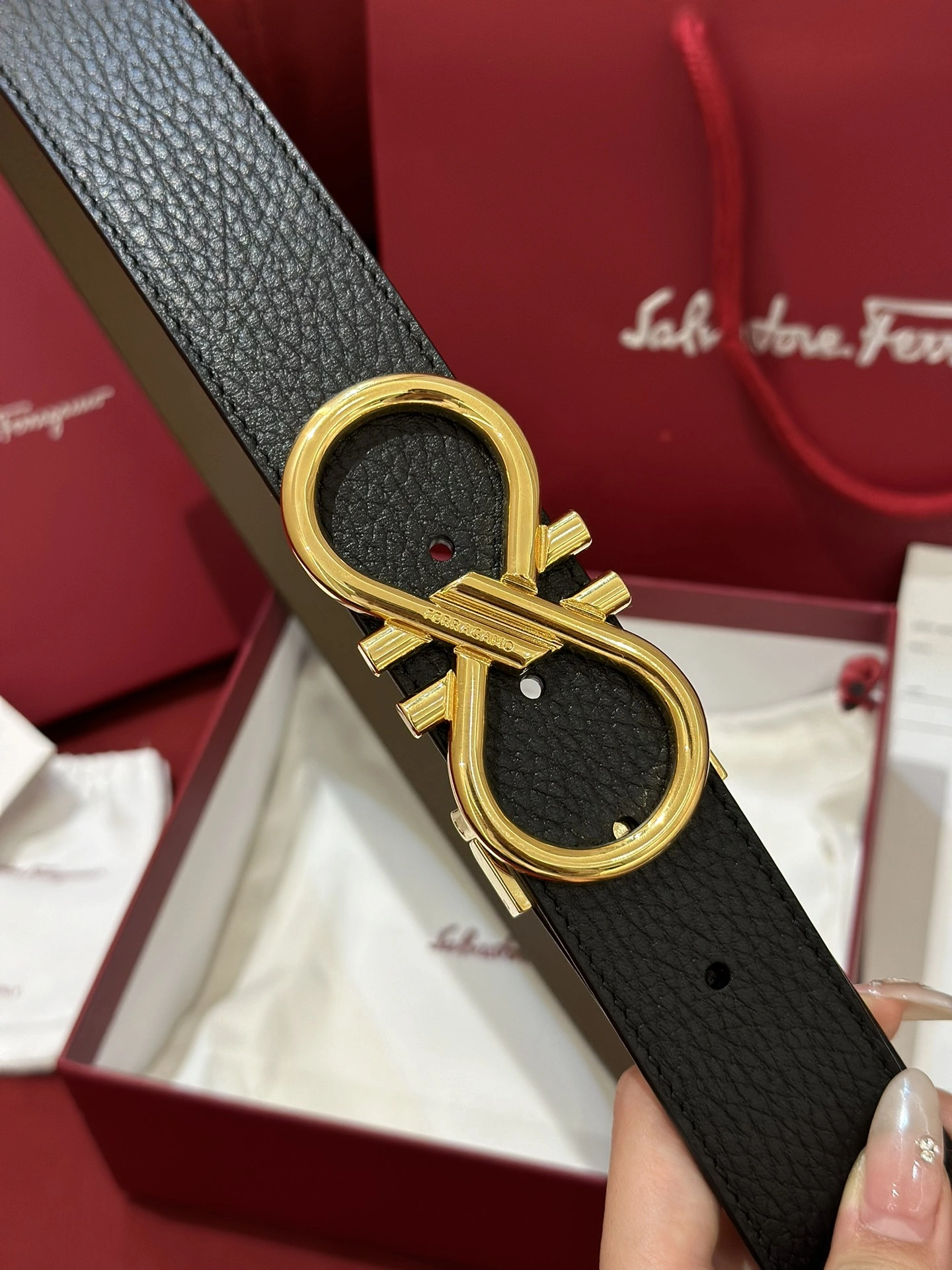UrbanChic F*erragamo Top Belts AT 20240717- 16103