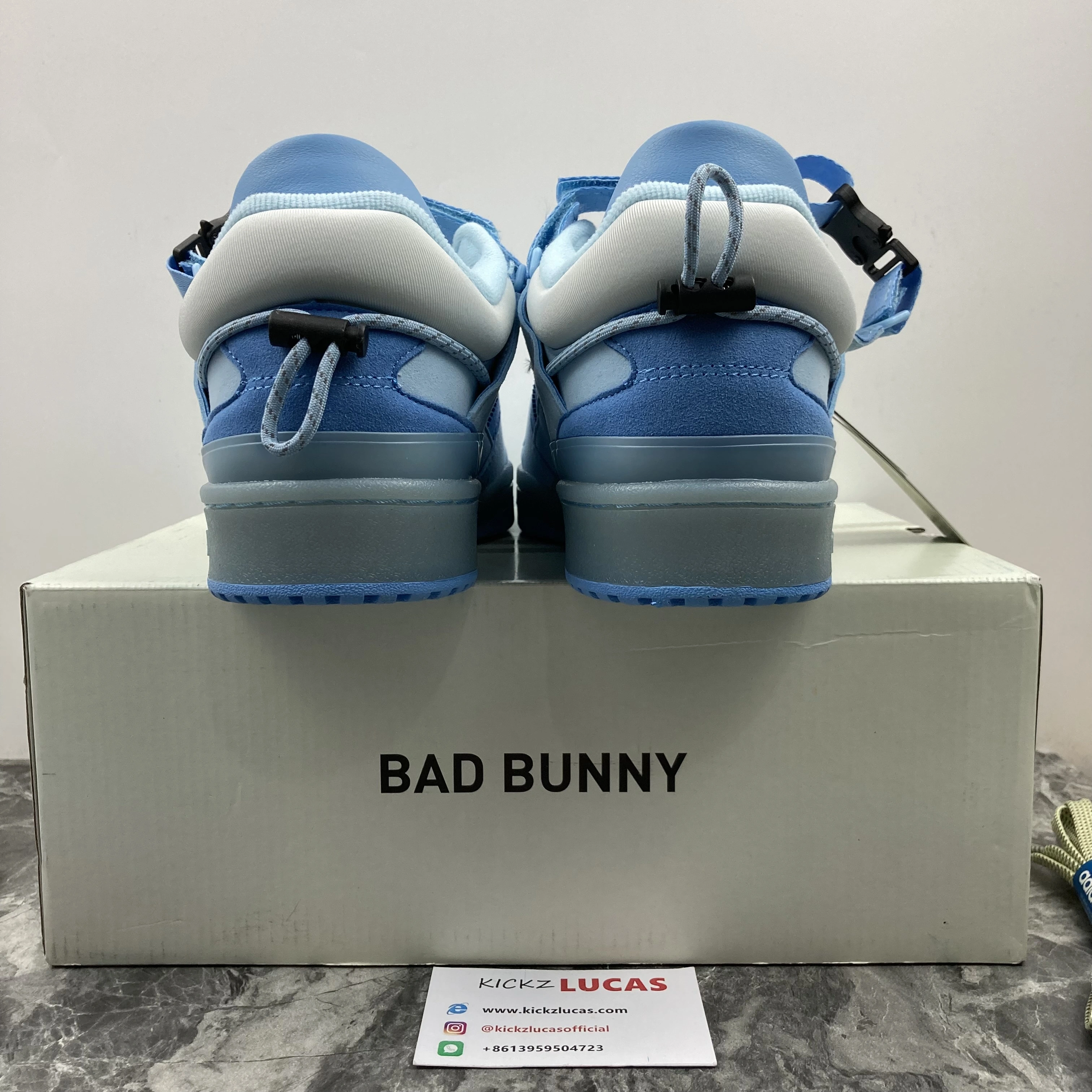 Trendsetting Forum Buckle Low Bad Bunny Blue Tint GY 2767