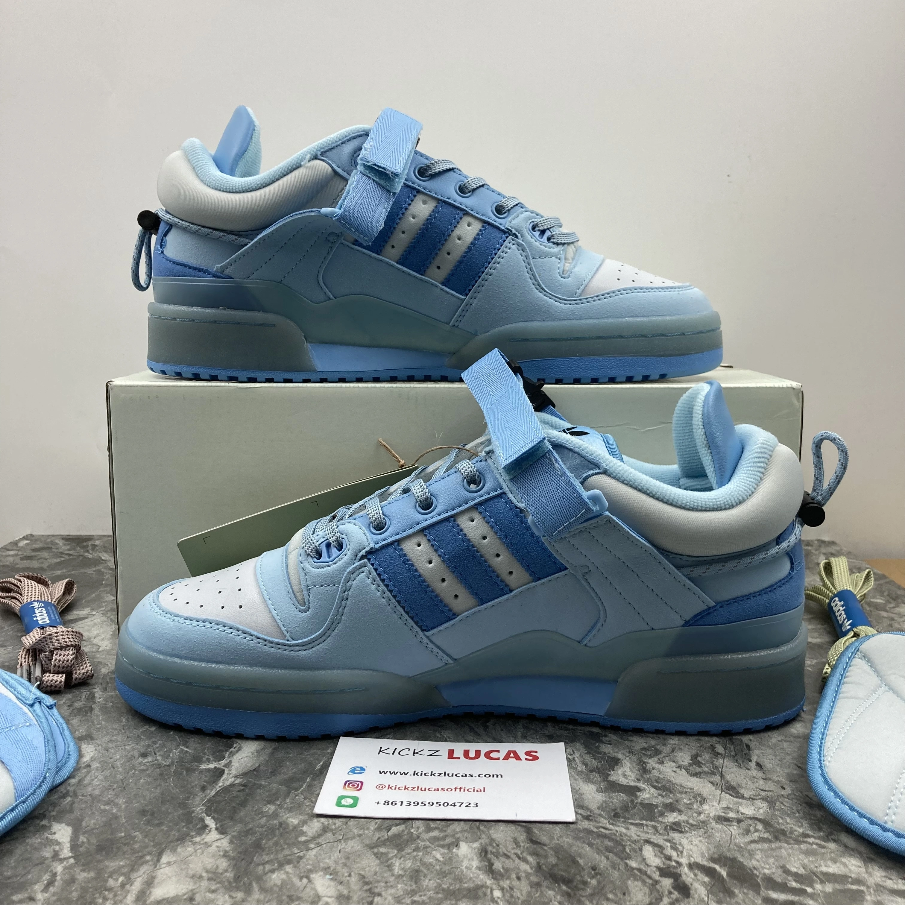 Trendsetting Forum Buckle Low Bad Bunny Blue Tint GY 2767
