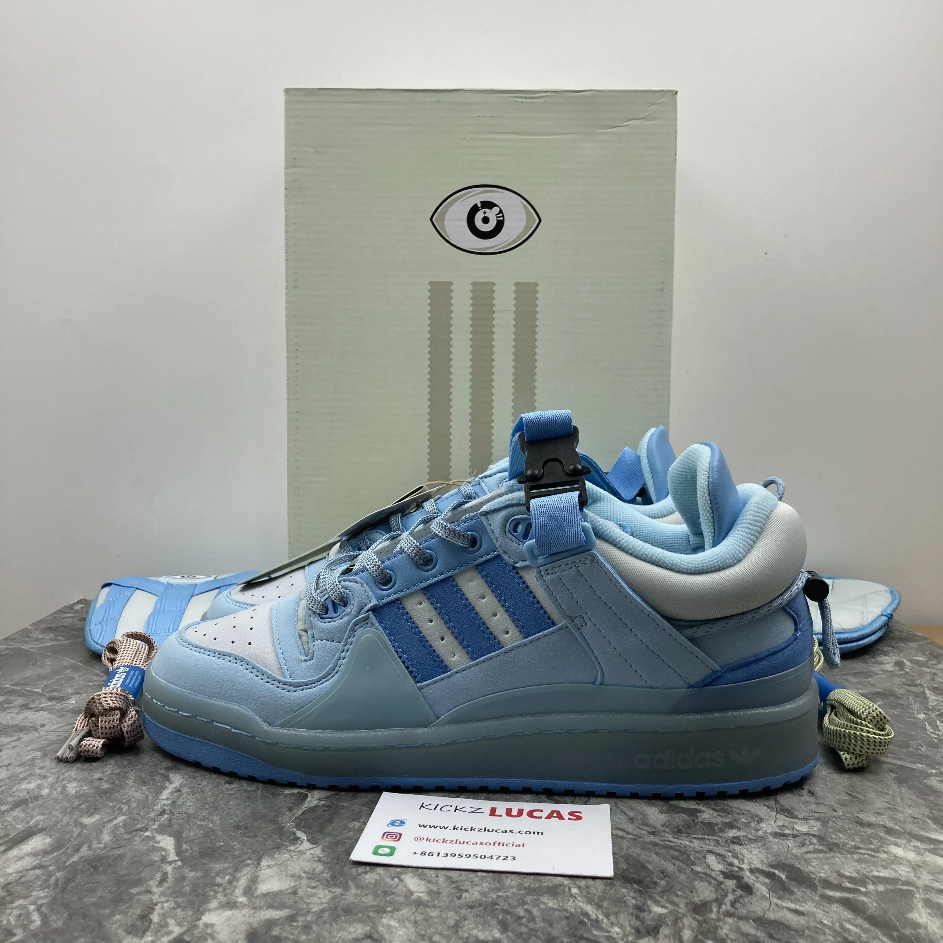 Trendsetting Forum Buckle Low Bad Bunny Blue Tint GY 2767