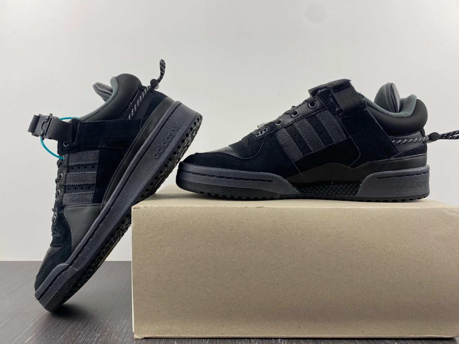 Forum Low Bad Bunny Back to School GW Effortless 2766