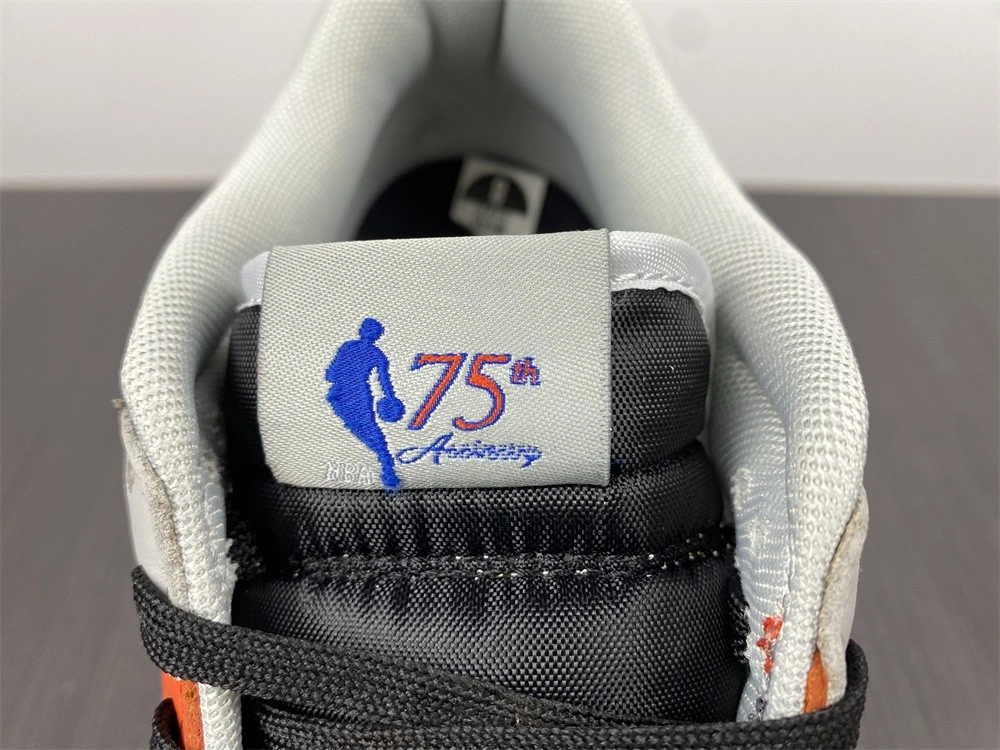 【Free shipping】Dunk Low EMB NBA 75th Anniversary Knicks DD3363- RelaxedFit 493