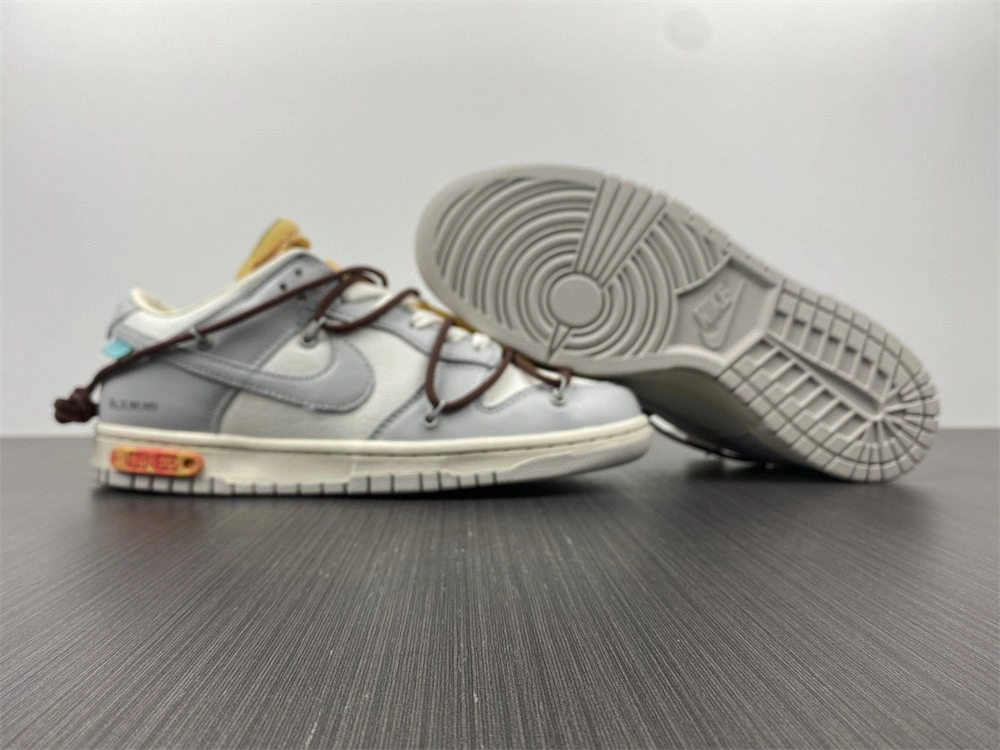 【Free shipping】Dunk Low Off-White Lot 46 DM1602- Supportive 465