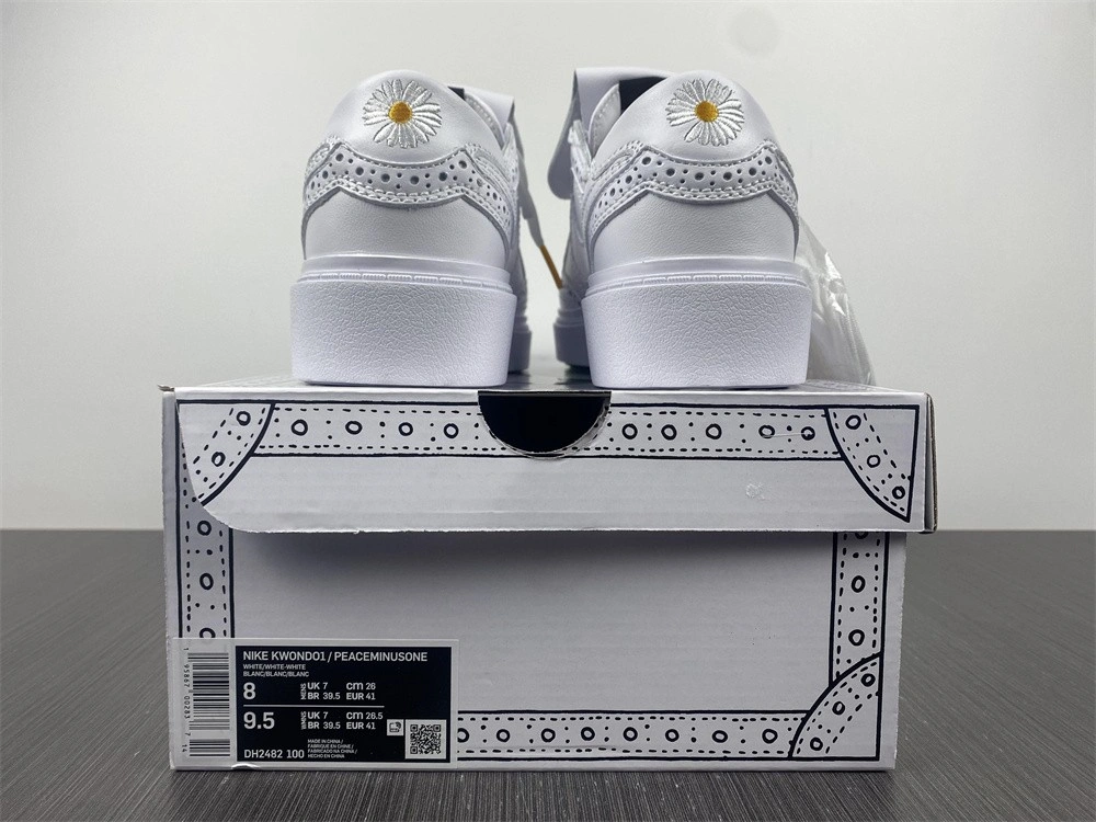 【Free shipping】Kwondo 1 G-Dragon Peaceminusone Triple White DH2482- Breathable 793
