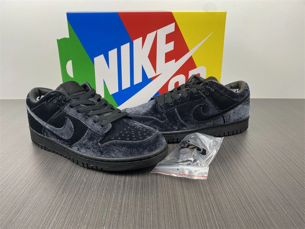 Youthful 【Free shipping】SB Dunk Low Black DH2686 468