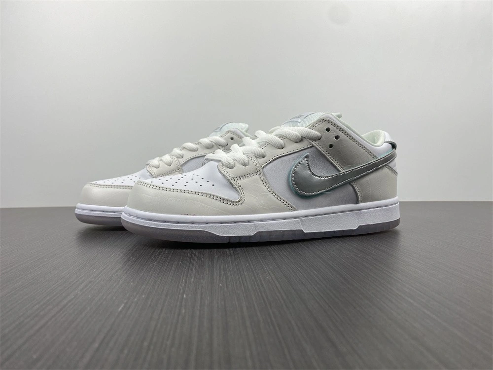 Unique 【Free shipping】SB Dunk Low Diamond Supply Co White Diamond BV1310- 487