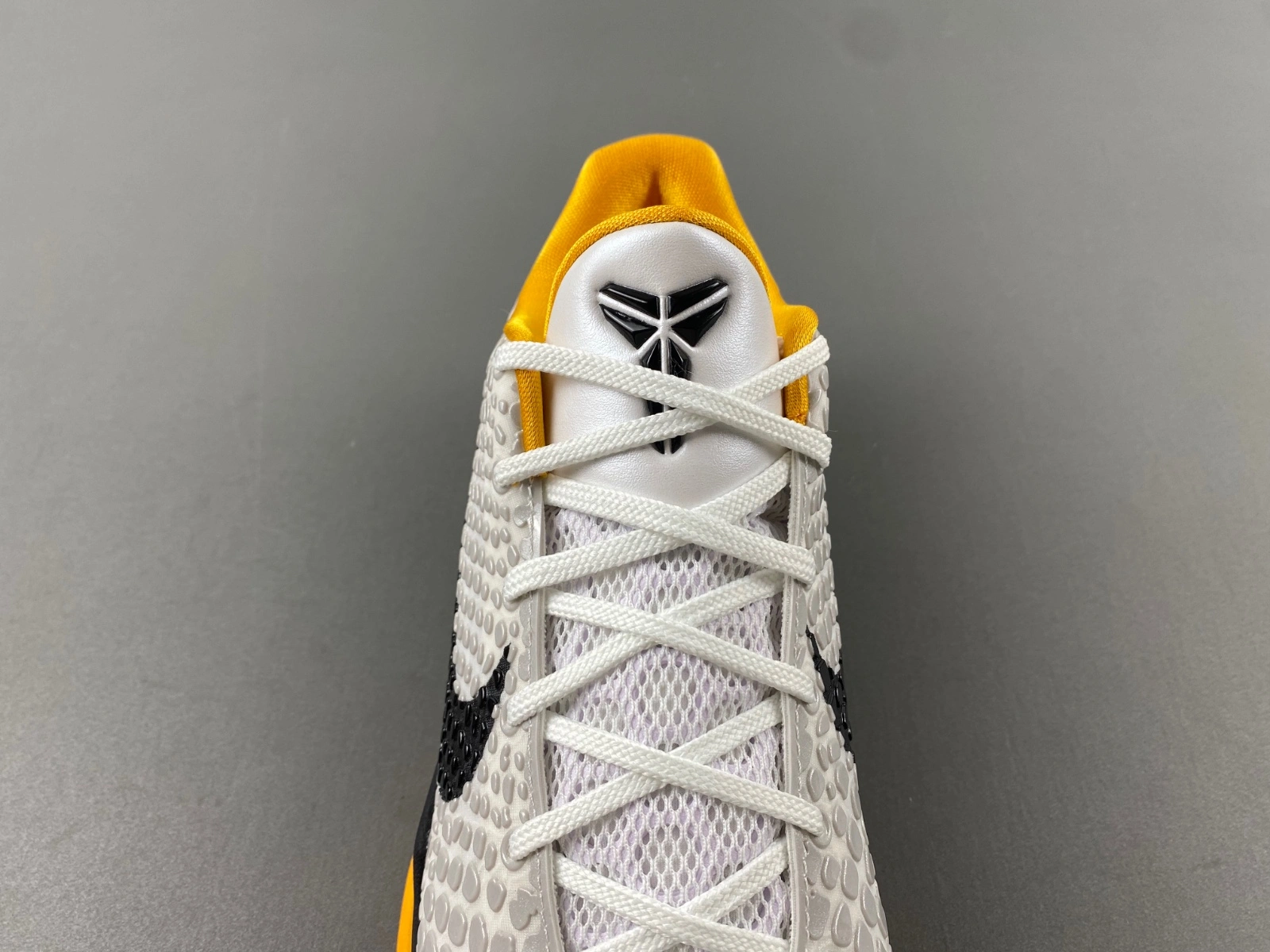 GX Kobe 6 Protro Playoff Pack White Del Sol CW2190- Stylish 1017