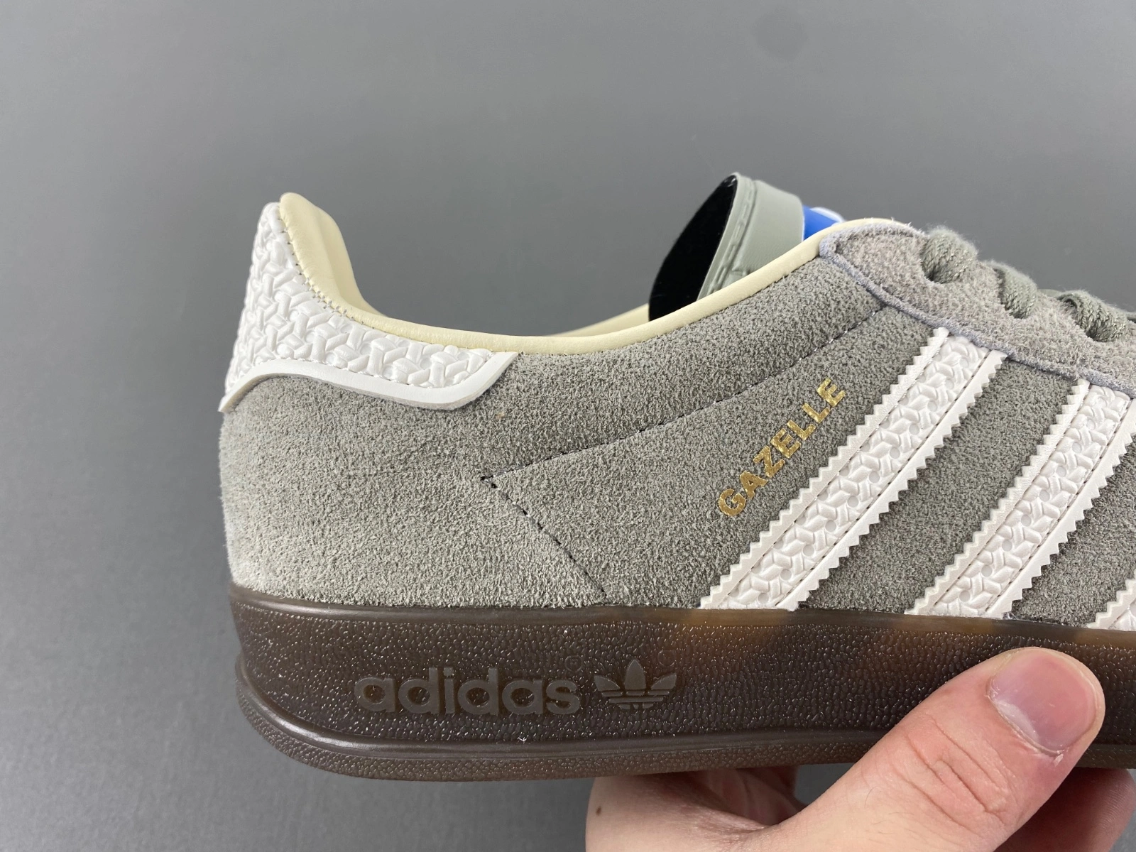 Gazelle Indoor Dark Grey White IF ComfortFit 2775