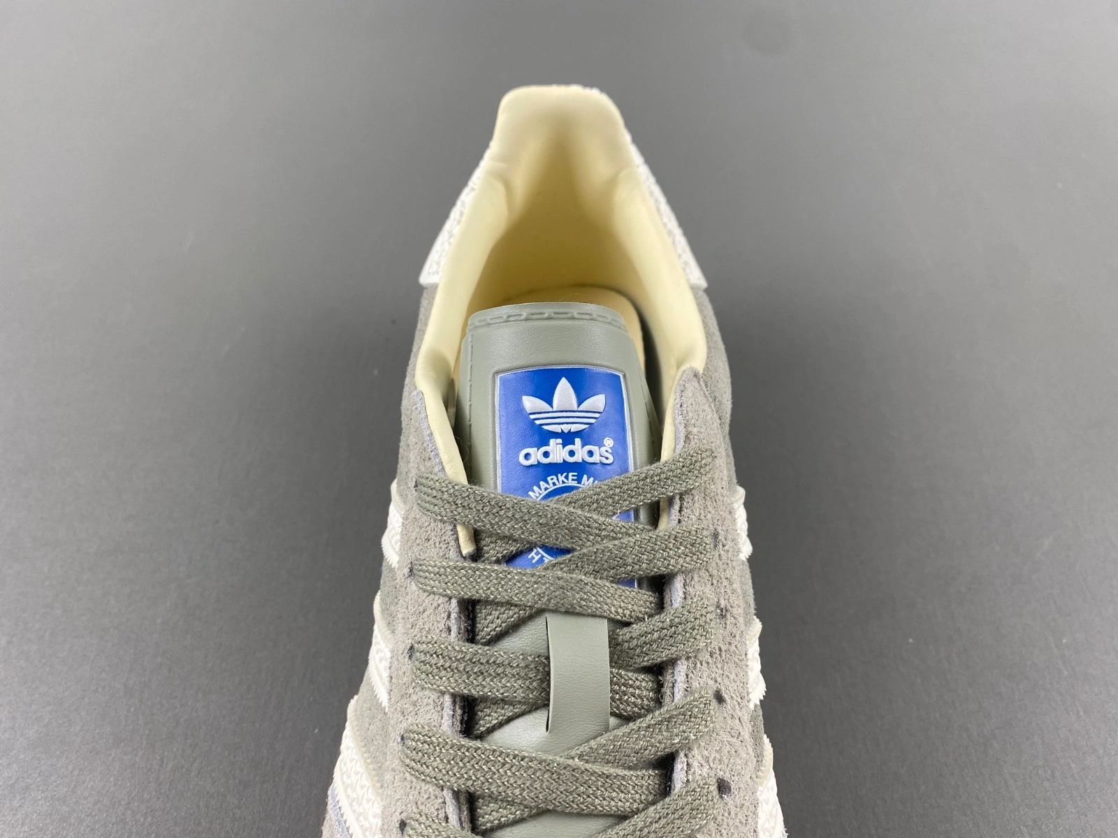 Gazelle Indoor Dark Grey White IF ComfortFit 2775