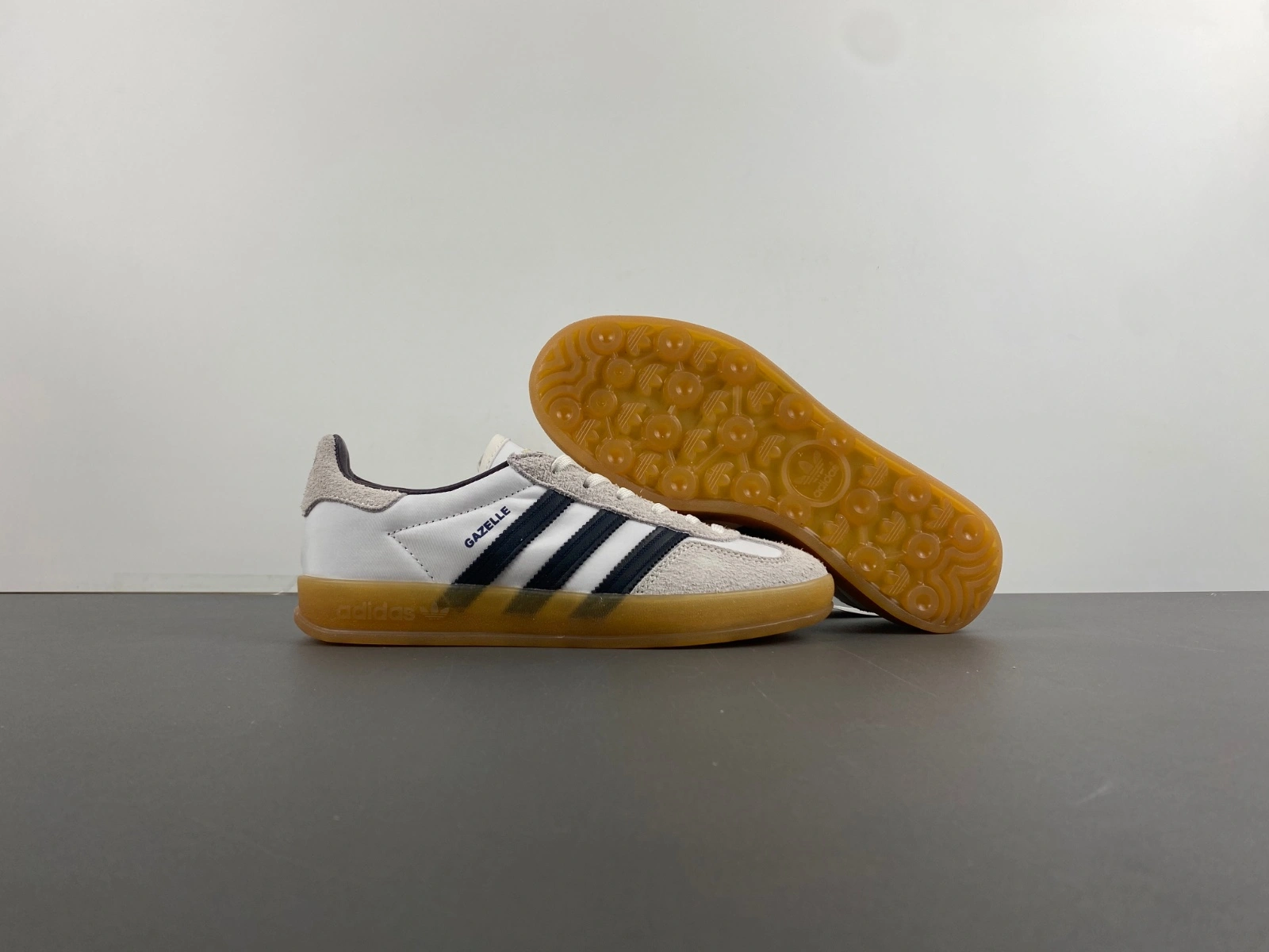Gazelle Indoor Hikari Shibata Cream IH Breathable 2782