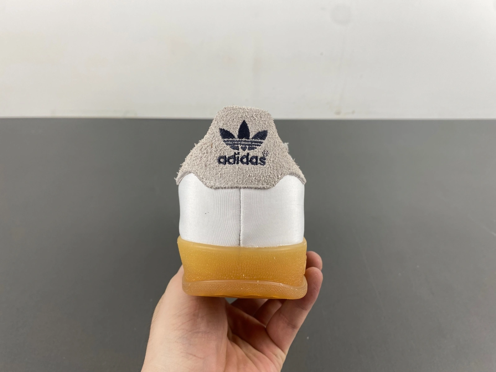 Gazelle Indoor Hikari Shibata Cream IH Breathable 2782