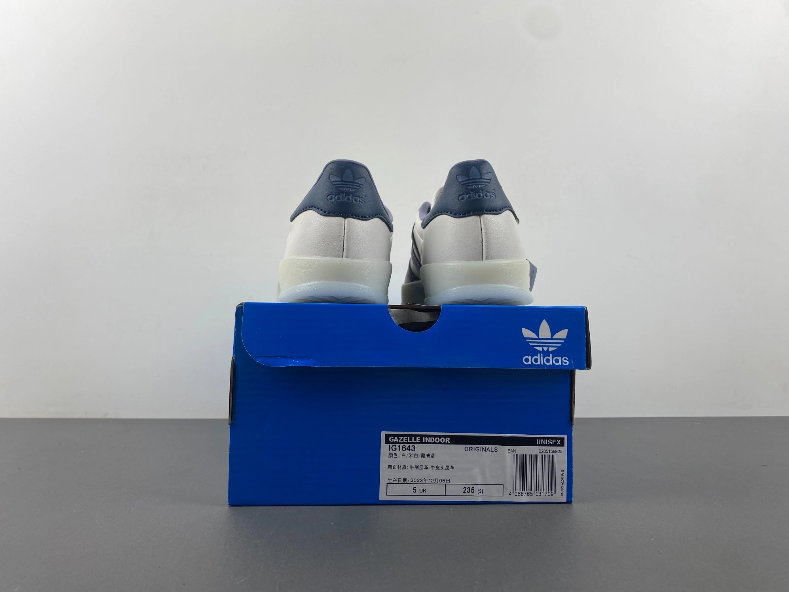 Gazelle Indoor White Preloved Ink IG Classic 2794