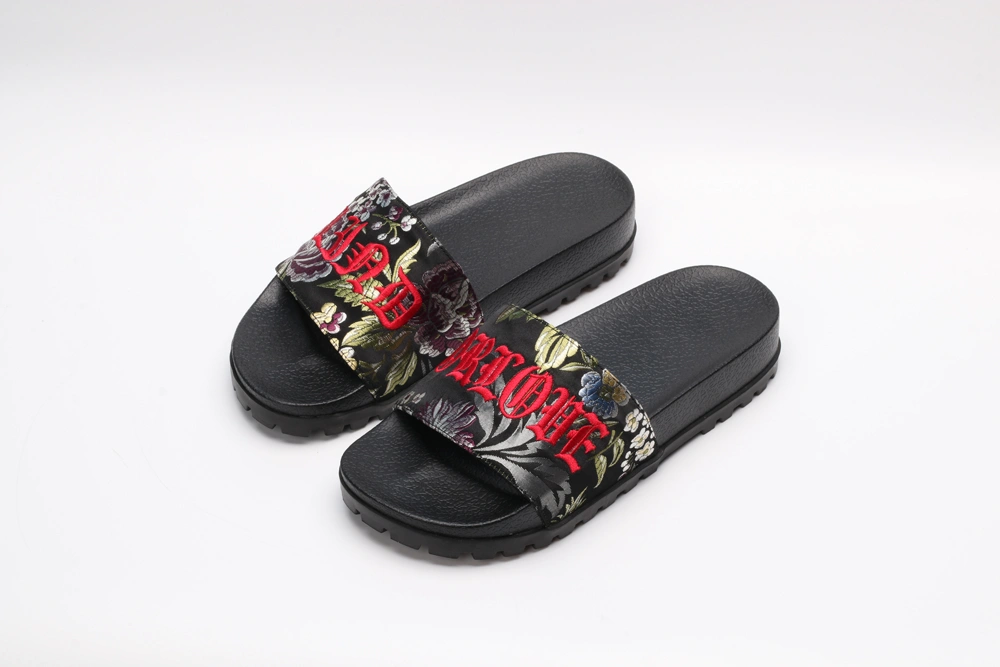 Unique G*cci Sandals 3611
