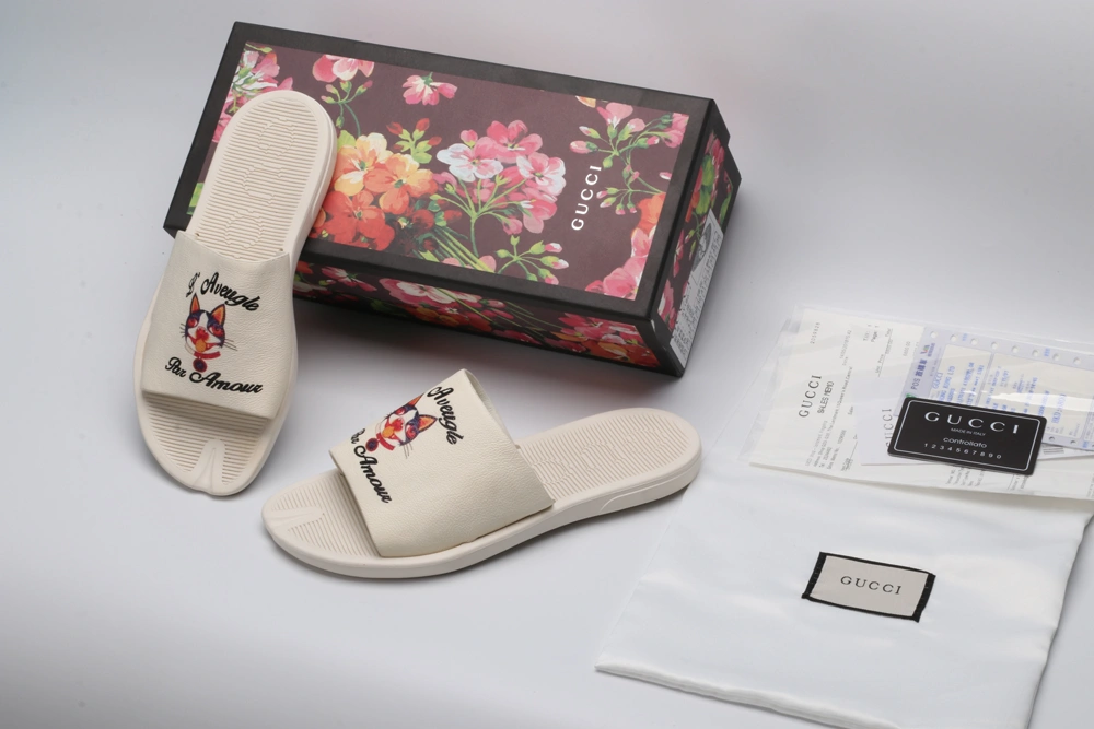 RelaxedFit G*cci Sandals 3612