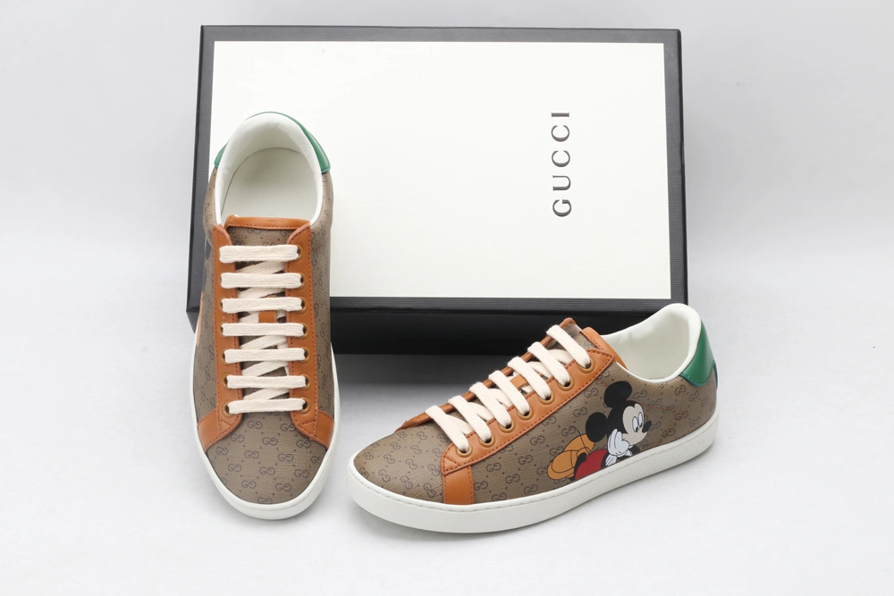 G*cci Sneaker ComfortFit 3601