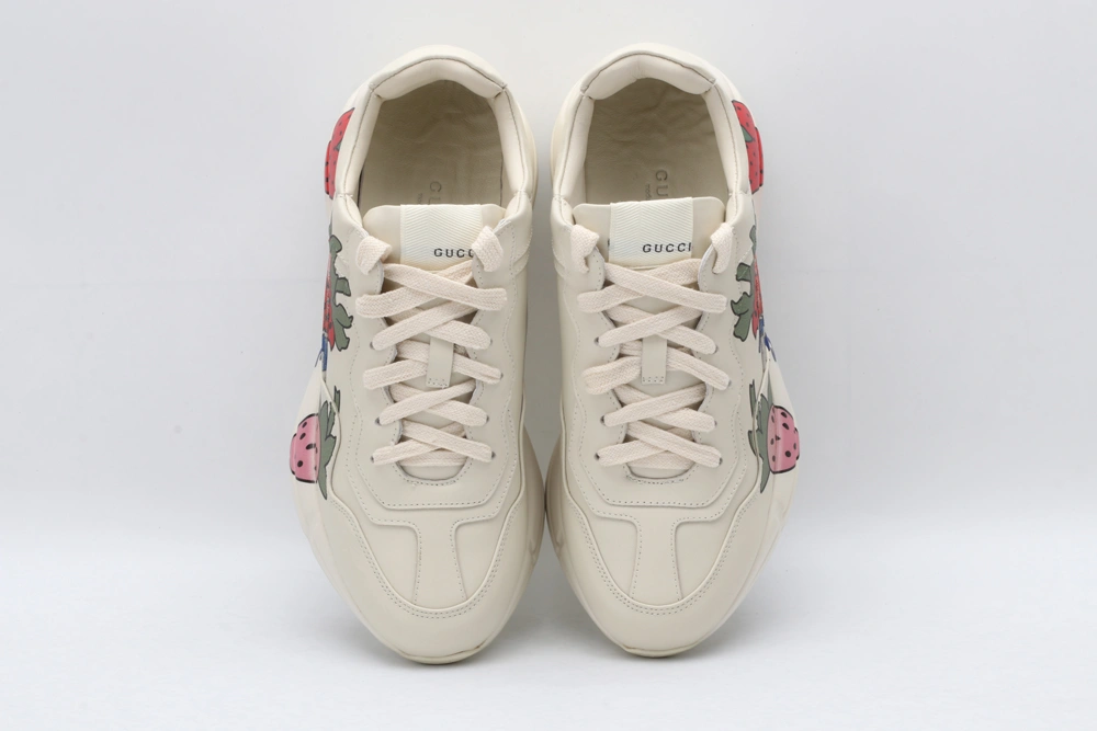G*cci Sneaker Comfortable 3659