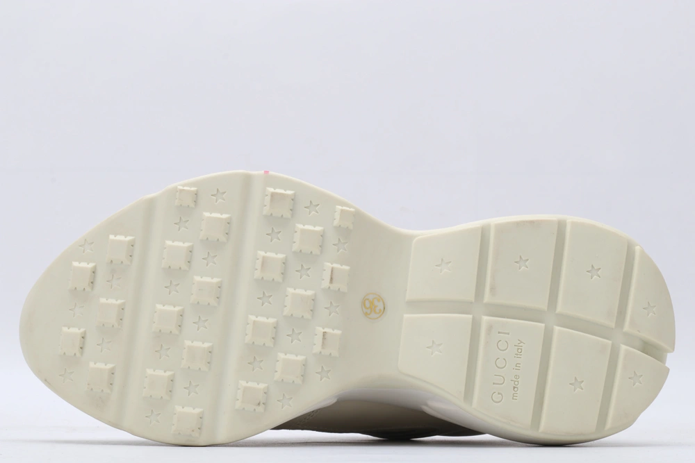 Durable G*cci Sneaker 3657