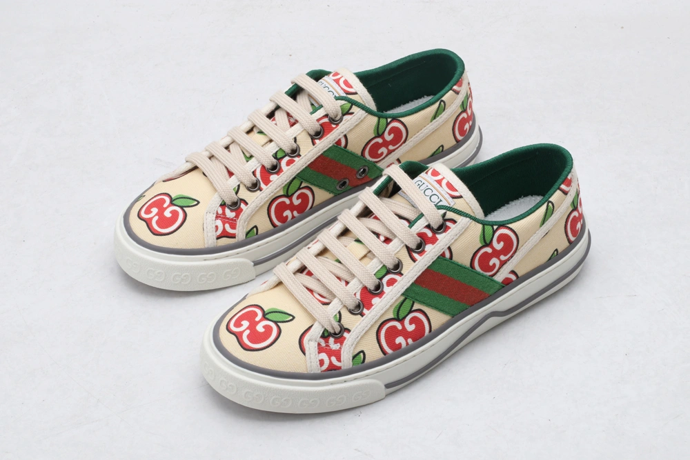 Comfortable G*cci Sneaker 3617