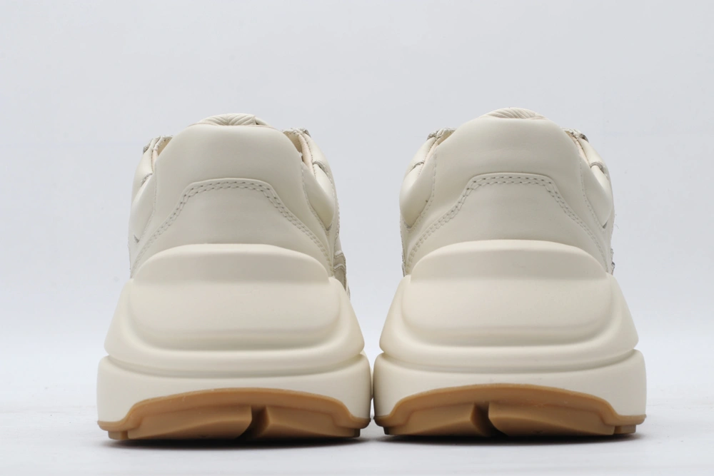 G*cci Sneaker WaterResistant 3666