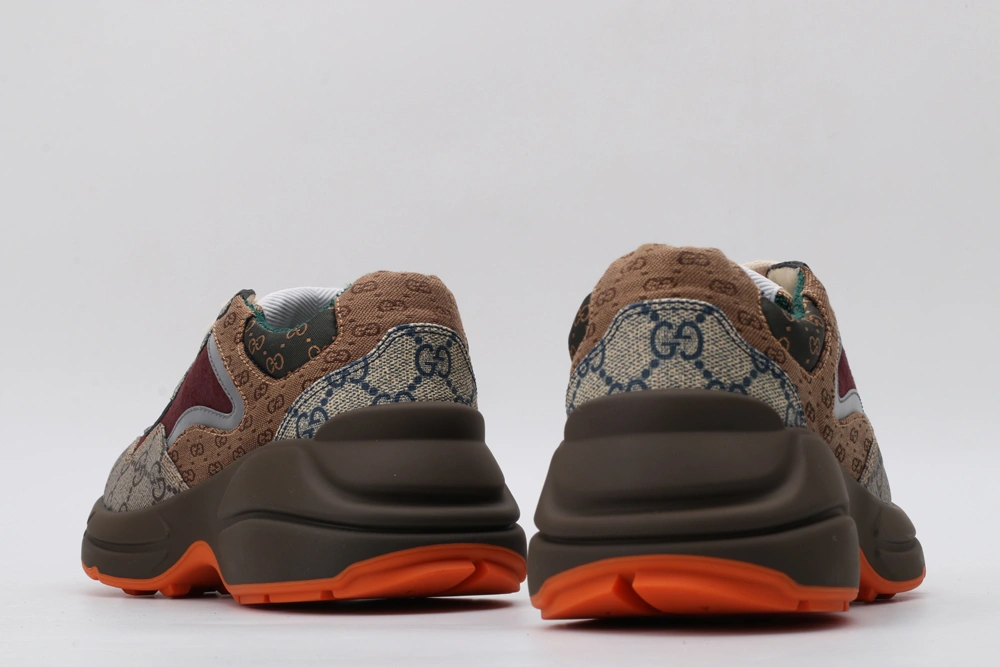 Reliable G*cci Sneaker 3674