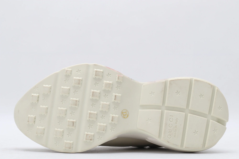 Lightweight G*cci Sneaker 3639