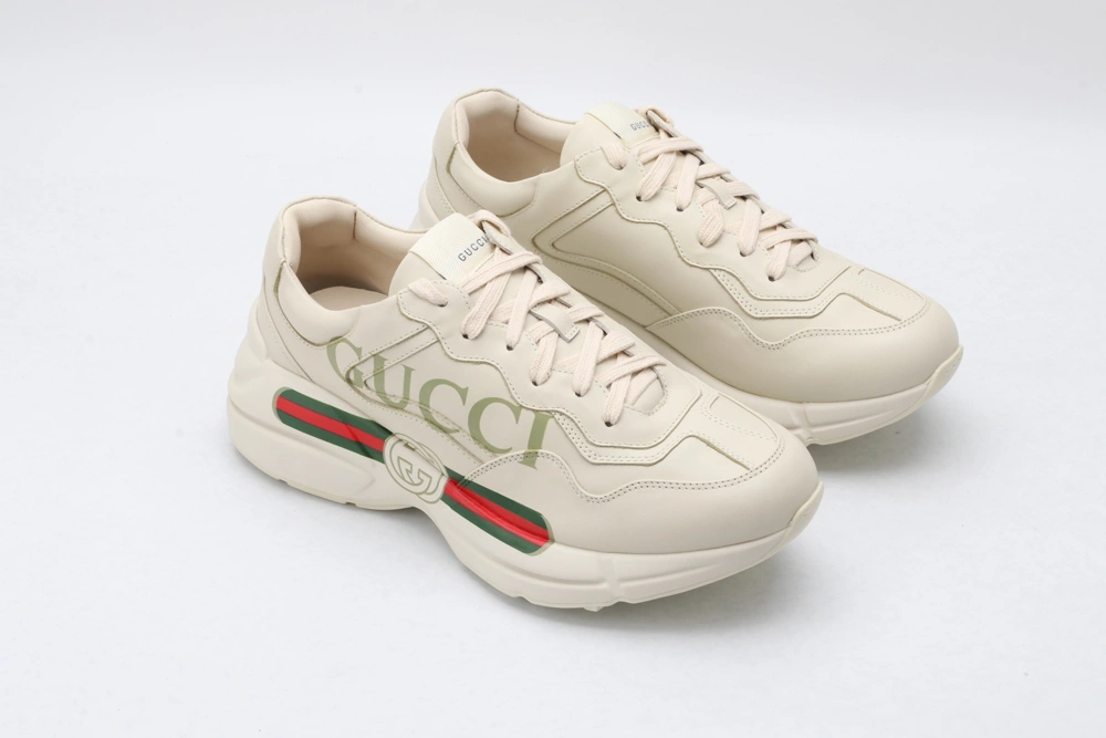 G*cci Sneaker Compact 3662