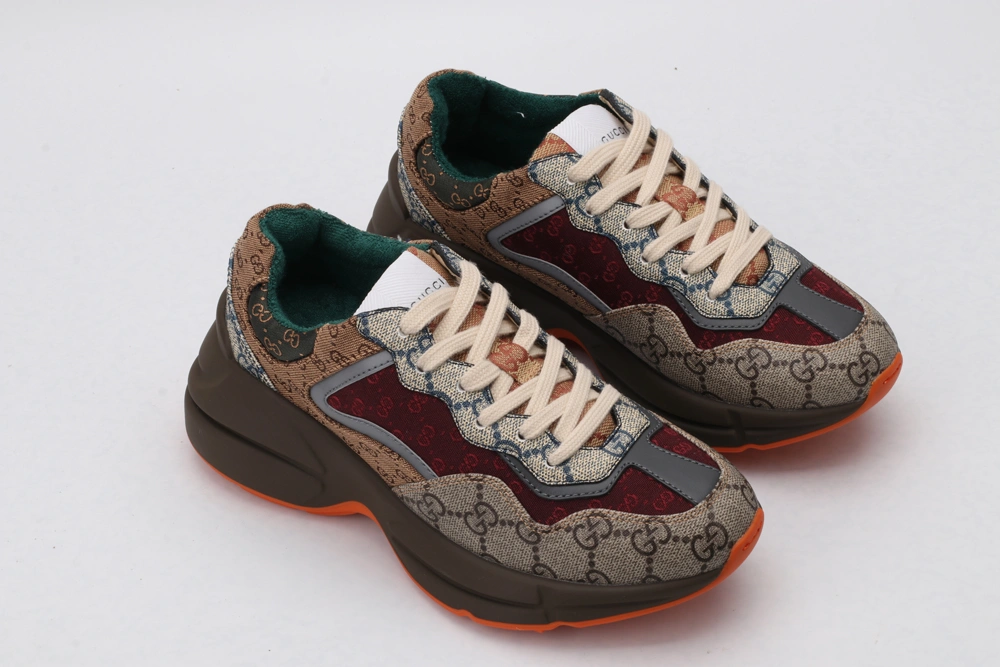 Reliable G*cci Sneaker 3674