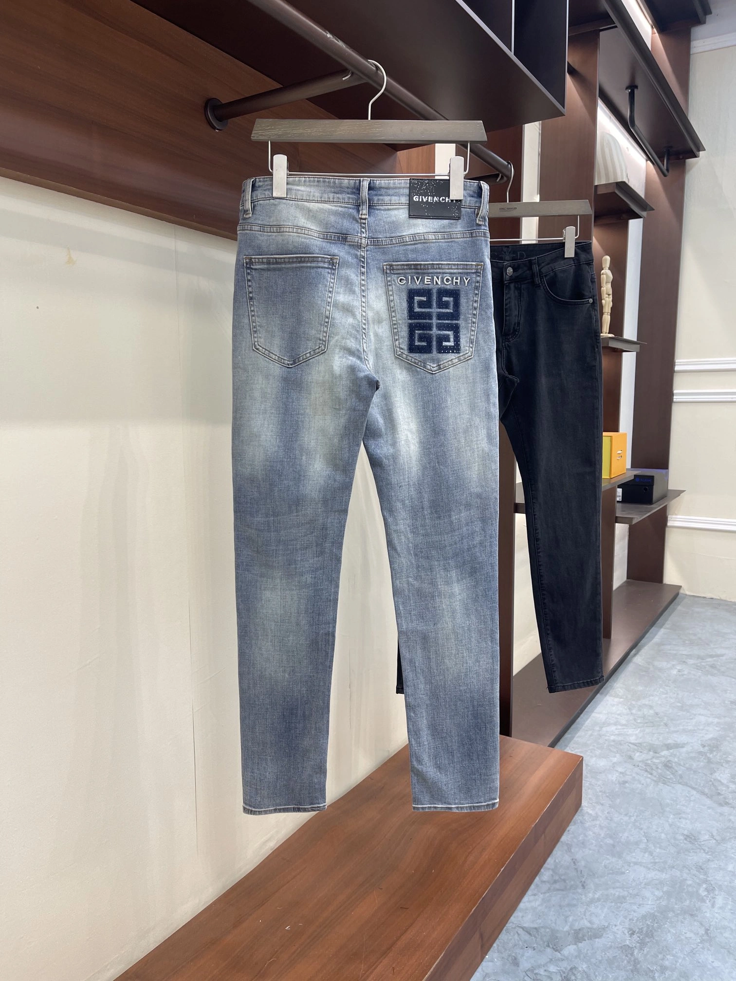 G*ivenchy Pants Top Quality D17 20240401- Sustainable 14206